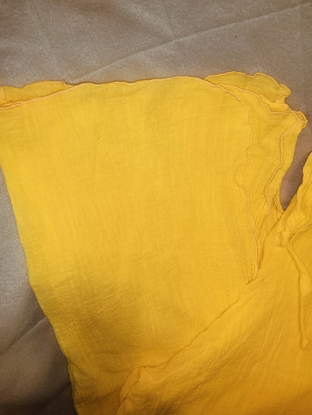 Vibrant Yellow Beach Cover-Up Pants With Drawstring And Slit Sides.Med/Larg. - Picture 4 of 6